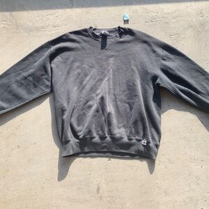 Vintage 90s Russell Athletic grey crewneck sweatshirt